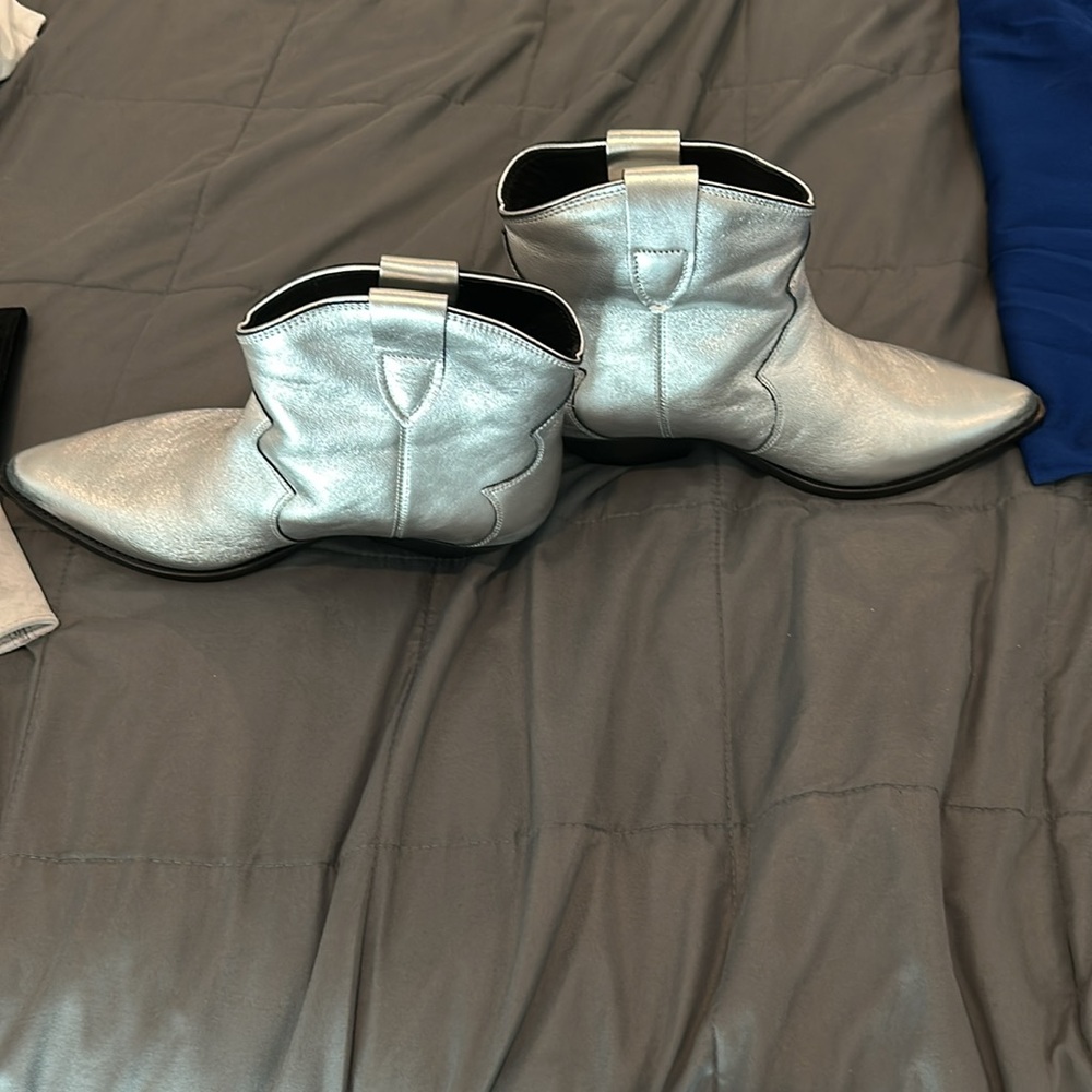 Isabel Marant gorgeous Brand New Never Worn silver distressed leather - Picture 3 of 6